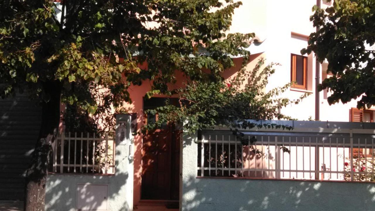 L'Abete Bed & Breakfast Guspini Exterior foto